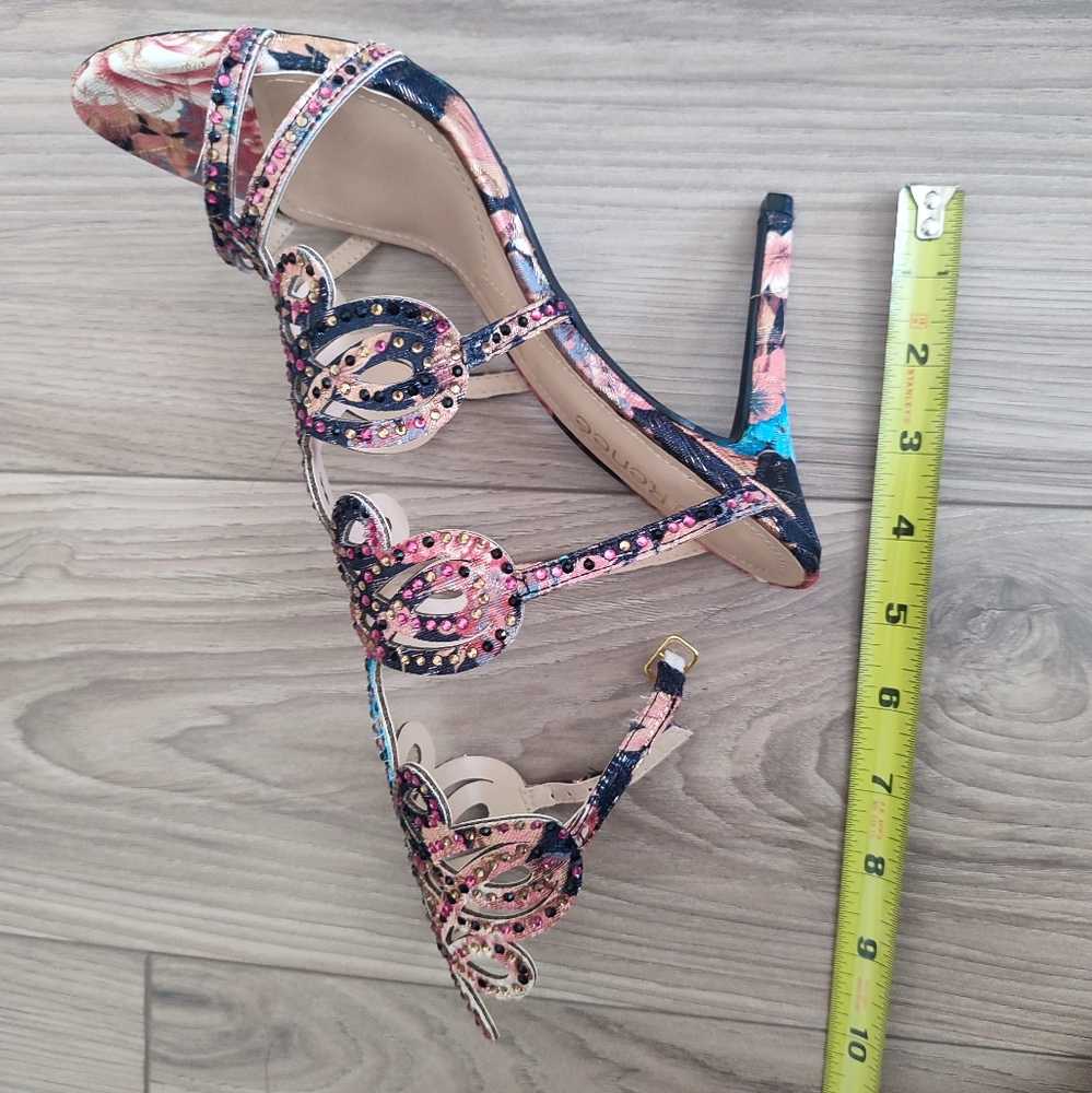 J Renee High Heels shoes, 8.5W